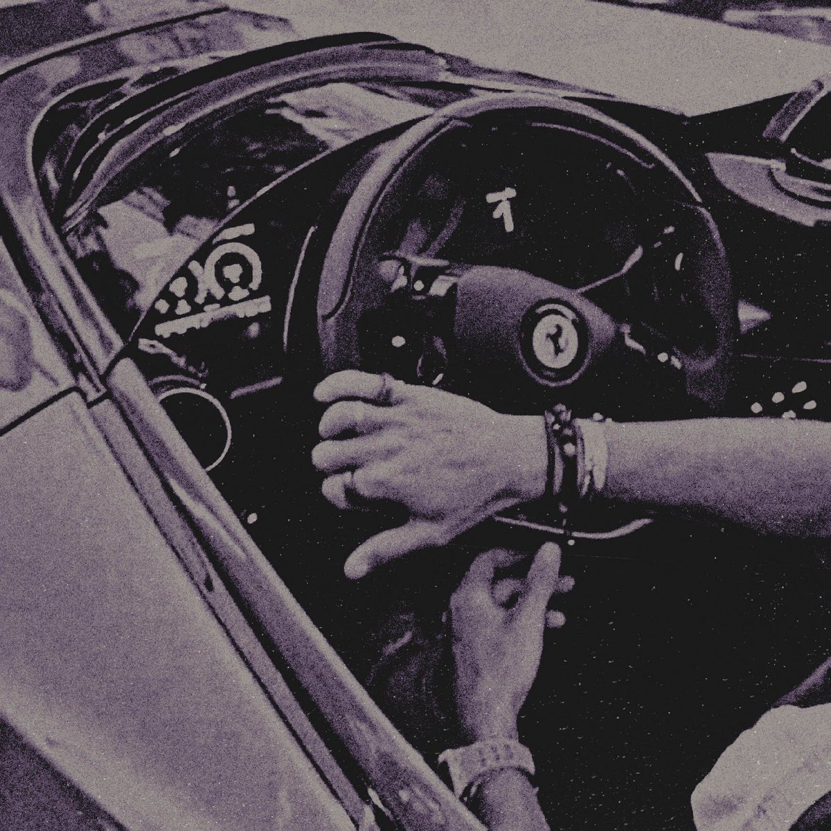 ً (@richearns) on Twitter photo 