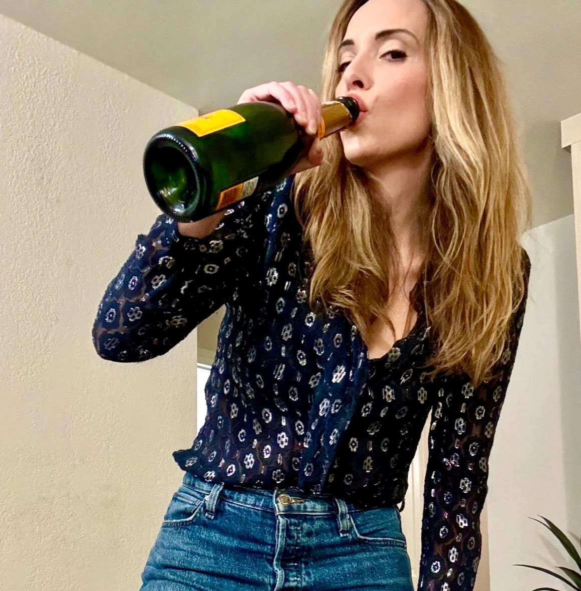 Raise a glass (or bottle) friends. 😉🏴‍☠️ 🥂<a href="/Lamina1official/">LAMINA1</a> is live. 

We stand at the starting line of the next major evolution in how entertainment will be financed, incubated, monetized, distributed. Join us and find your place in a community of powerful #creators and #crypto
