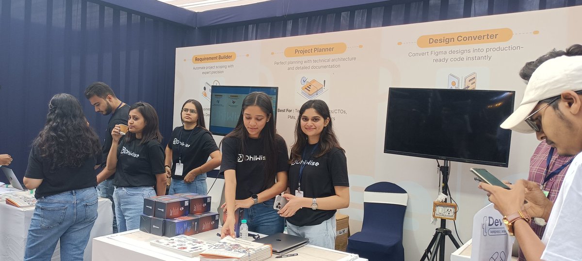 imsnehalsingh's tweet image. I&apos;m at #DevFestAhm with my @dhiwise team.

Let&apos;s meet at the booth if you are around.
