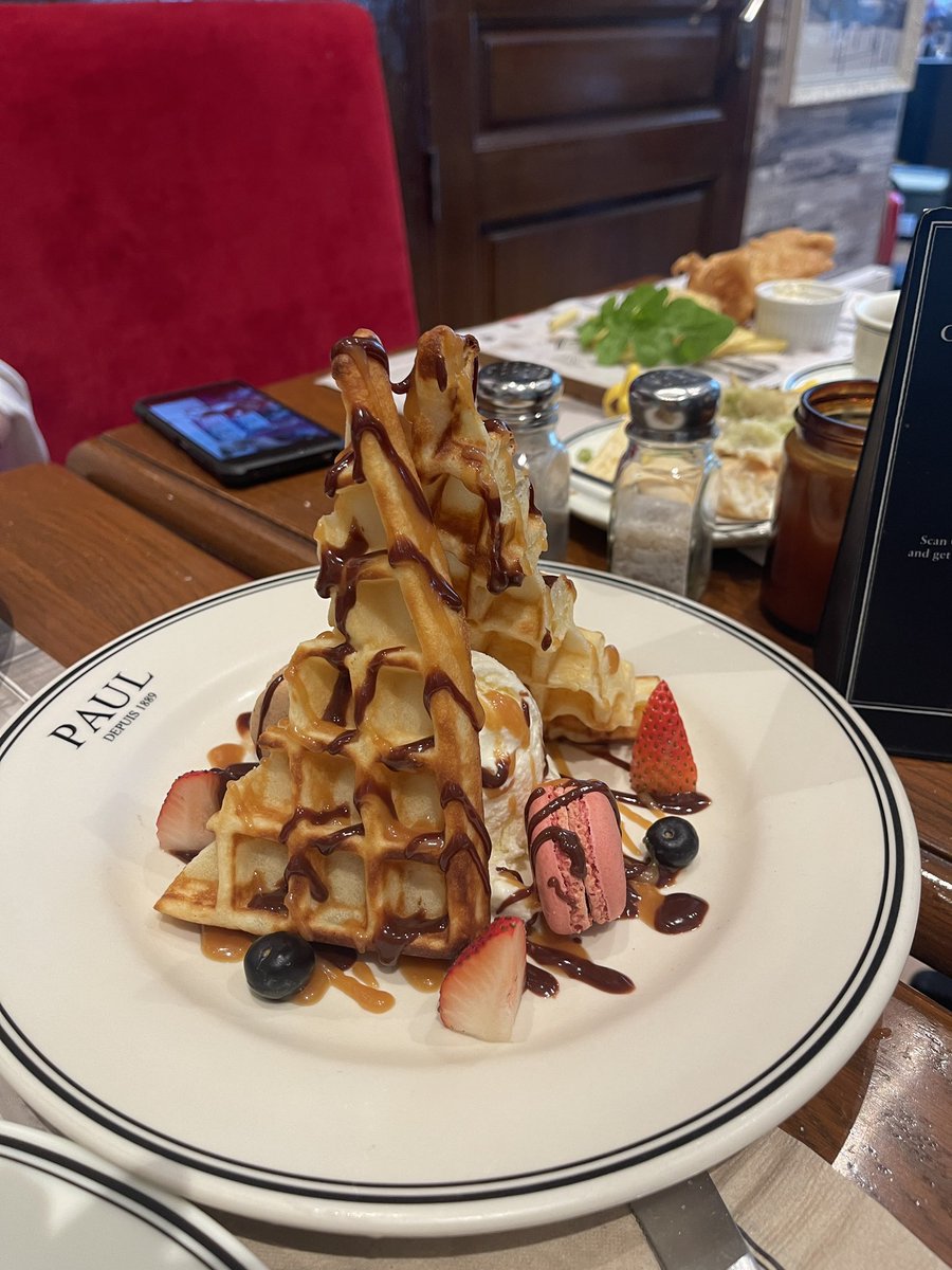 michael_ceo's tweet photo. 🥖 Late Lunch with #StaAnaFam. Bread diet then pasta @ Paul Boulangerie Patisserie, Sm Aura… Thank you #YGG. Partnership with #KuckooFarm 🐣 Breeding Game Season 1. 

===
📢Telegram: 
https://t.co/1Z2Rs4zX78
===

#TGIS #FoodTrip #KuckooFarm #PiNetwork #TON #EPImall #FCR https://t.co/FSgbRKfdGA