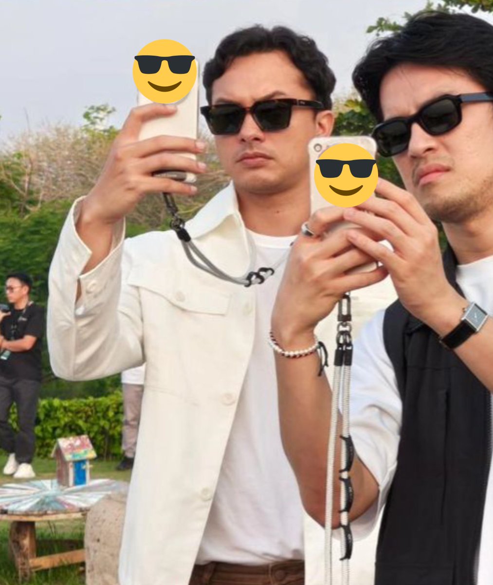 txtaboutnicsap tweet media