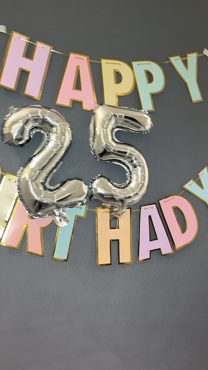 fredom_for_all's tweet photo. وكبرتتت البنوته... https://t.co/68ASXD4Gjt