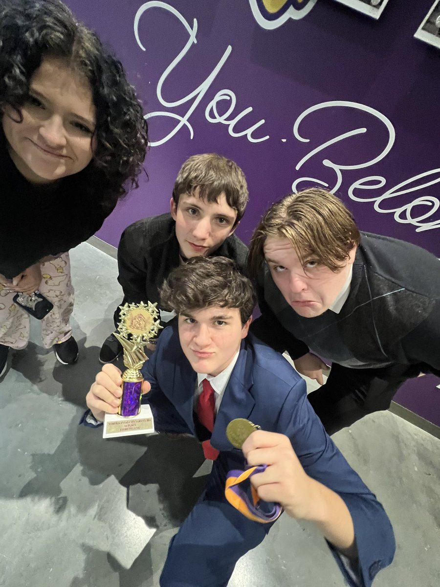 Congrats to Dylan Rucinski on placing 5th in HI and is the 1st place tournament champion in storytelling at the NKC Varsity tournament! 🎉🏆 #valleyway