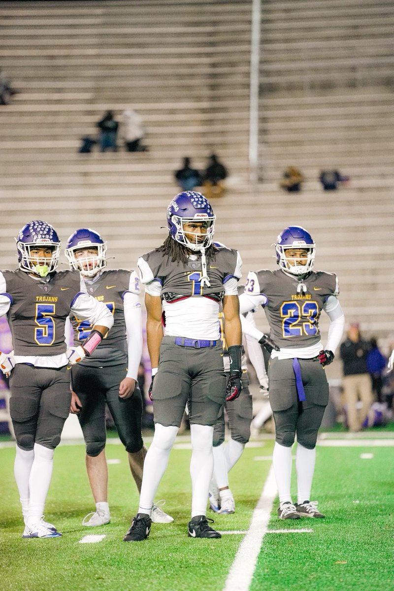 Bet on my guys ALWAYS🤞🏾 <a href="/NHSTrojansFB/">Trojan Football</a>