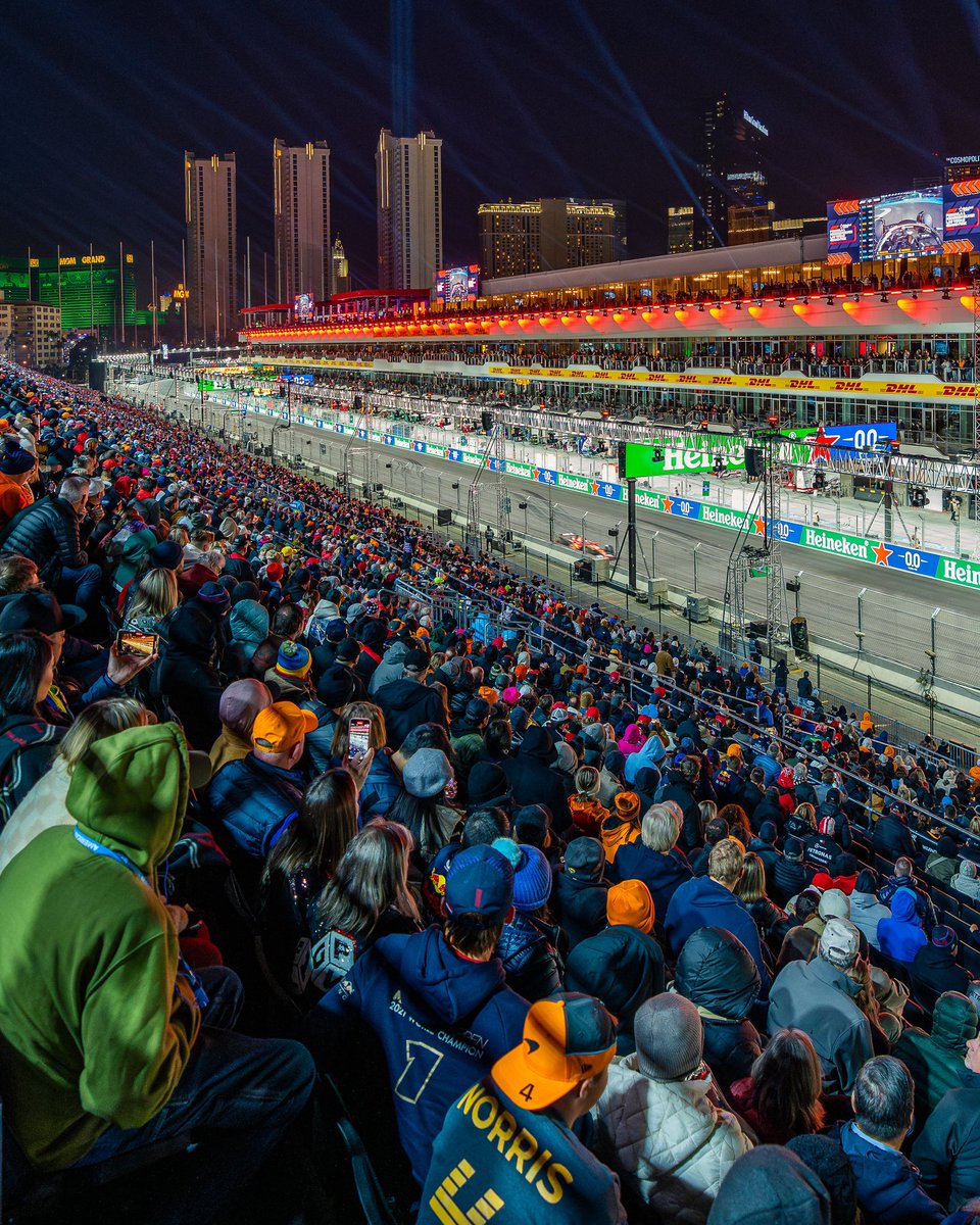 Las Vegas tweet media