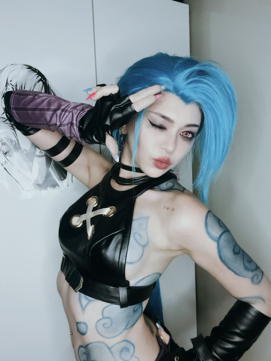 zblabelaccount's tweet photo. she’s back 🩵💙💜🩷 https://t.co/tzdkrYJvyE