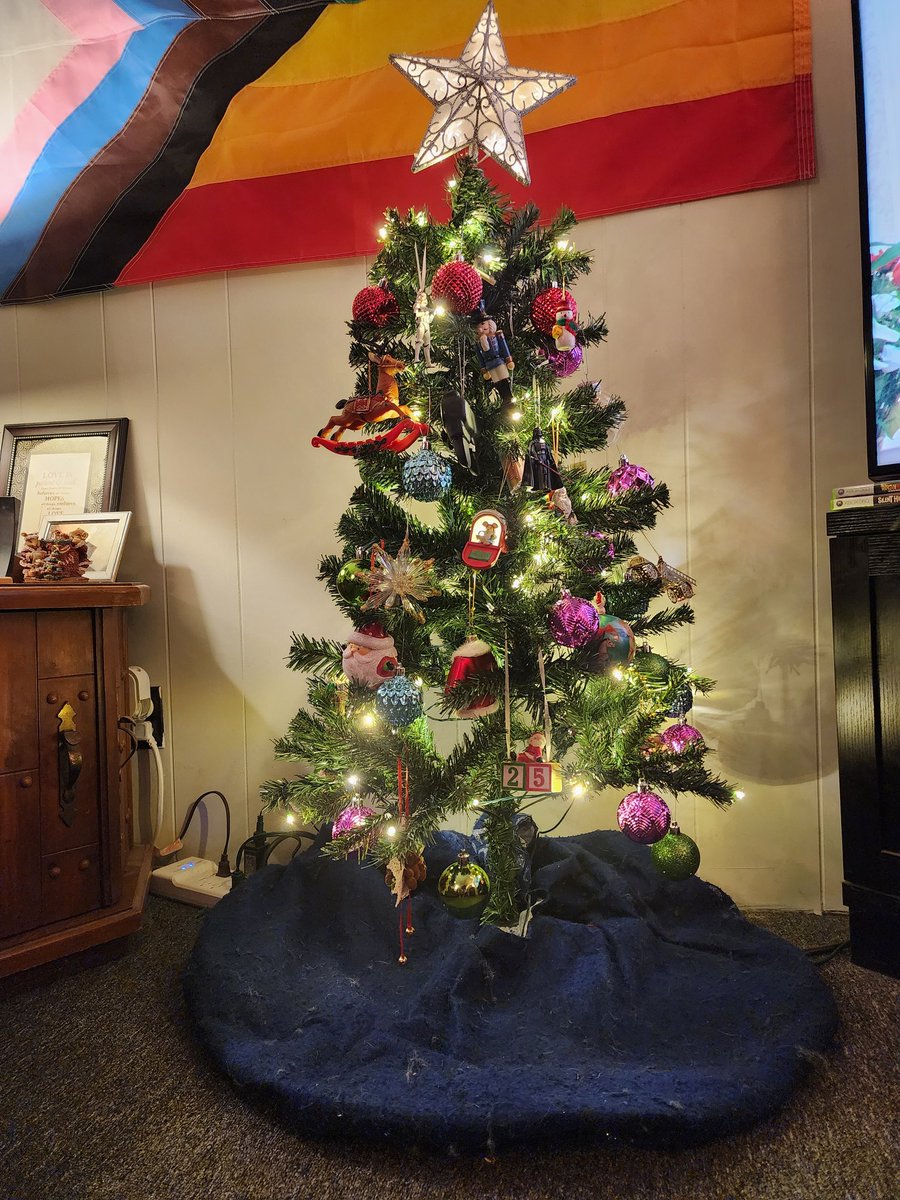 Jessica 🏳️‍⚧️🏳️‍🌈🇨🇦 (she/her) tweet media