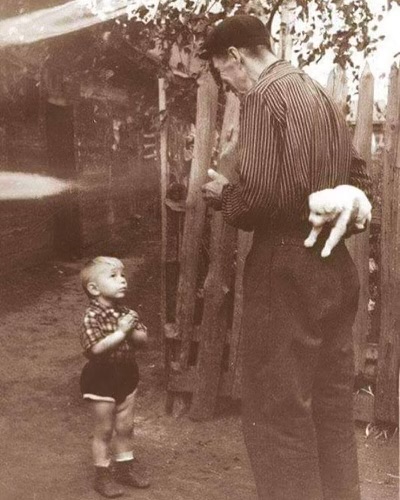 Moments before happiness, 1955 😍