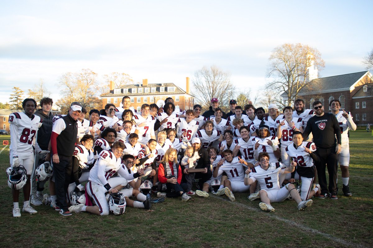 Had an amazing junior season going 7-2 with a great team. Ended the season with a NESCAC Championship in the Joe Lang Bowl at home. Honored to receive All-ISL along with my very deserving teammates.