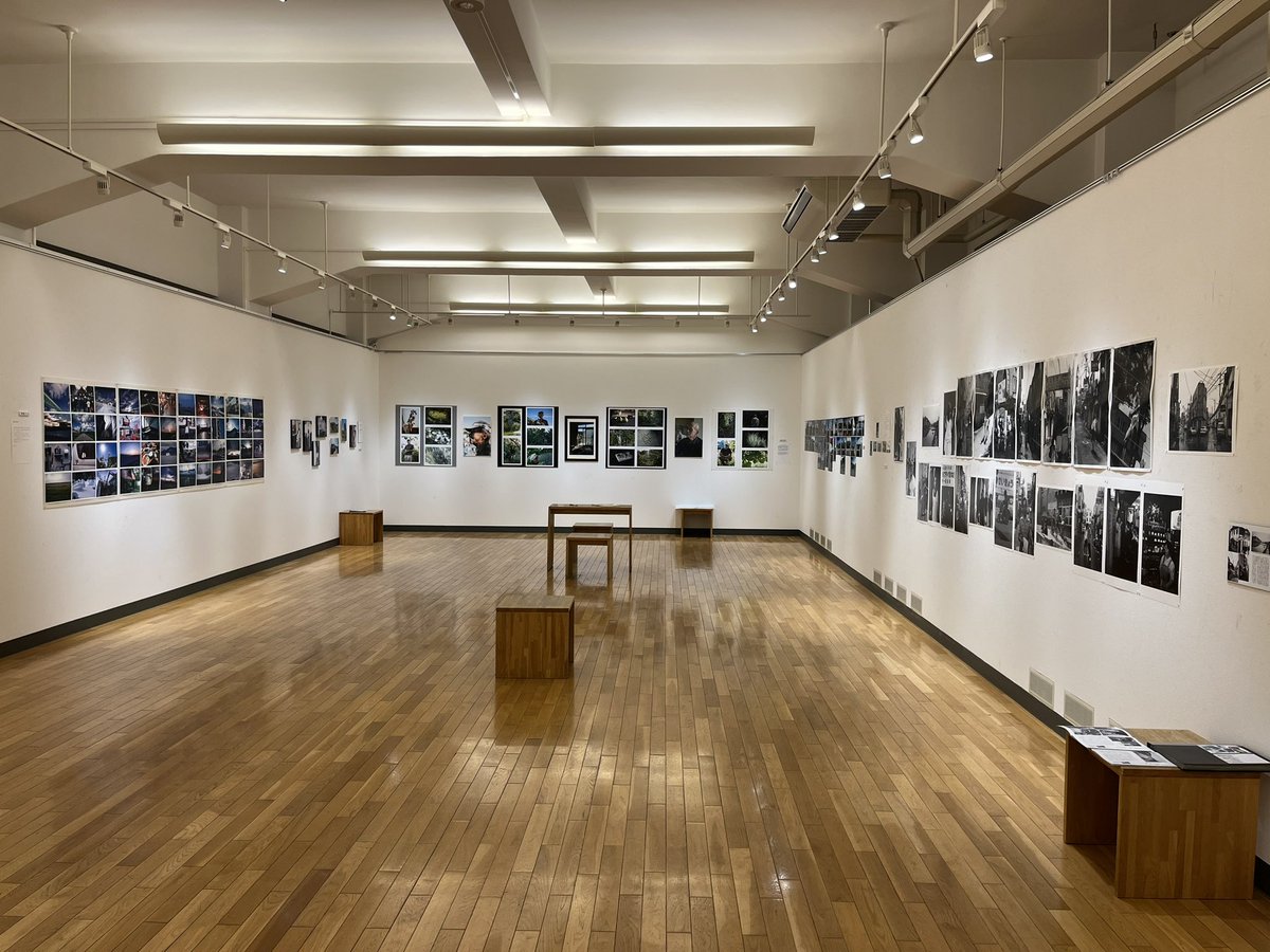 graytoneph's tweet photo. 小樽写真研究会堂堂展2024
本日最終日10:00〜16:00
市立小樽美術館1階市民ギャラリー
ただいま10時前ですが開けました。
入ってすぐディープ室、右はフリー室です。 https://t.co/qHAXmzfZVX