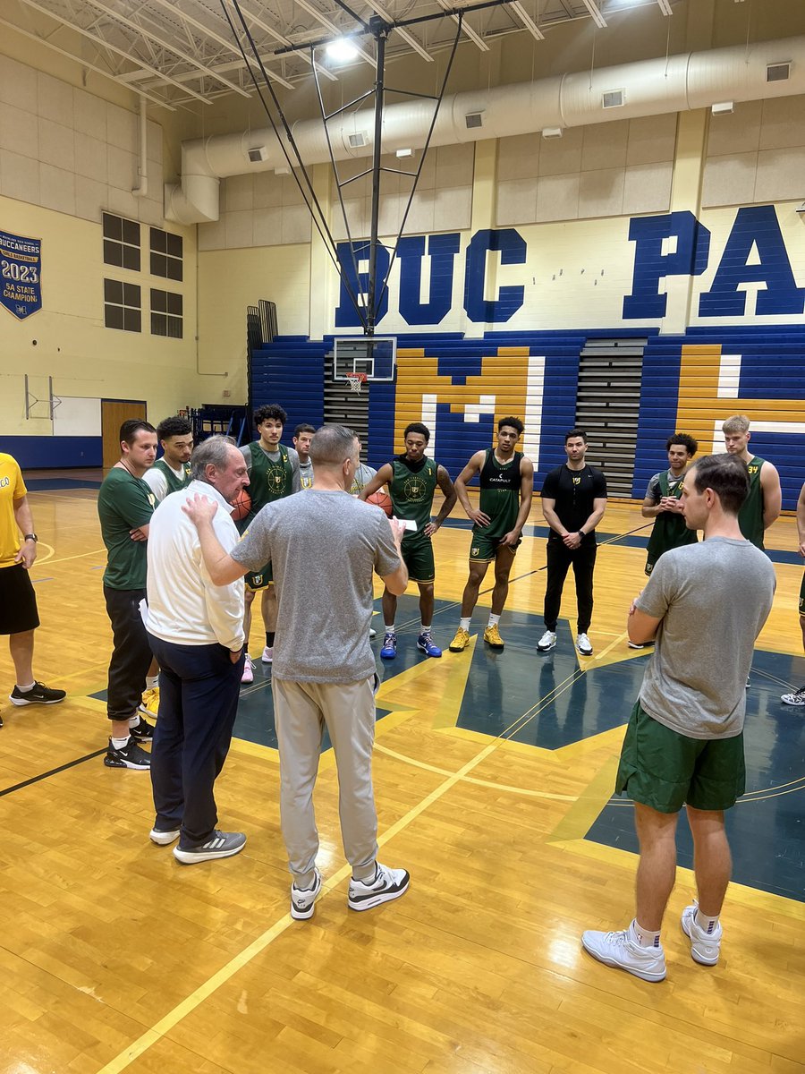 Nick Lorensen tweet media