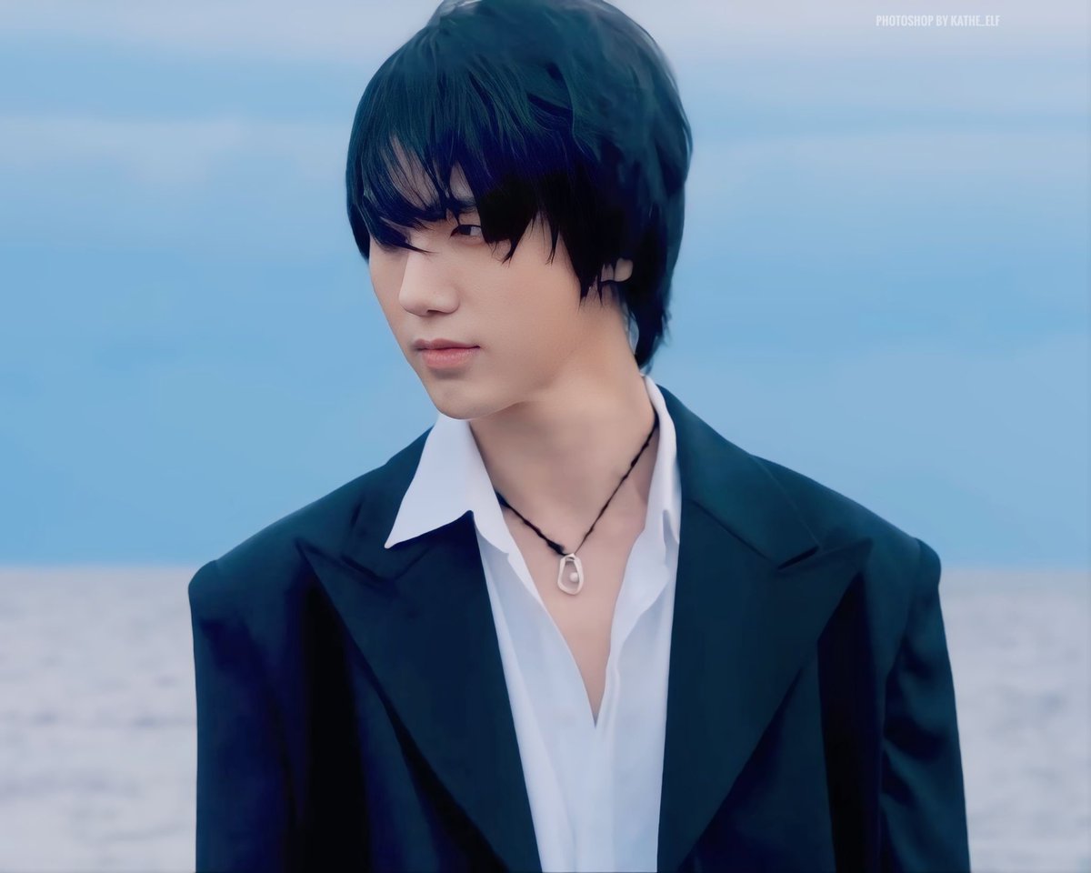 kathe_elf's tweet photo. [ CAPTURE ] YESUNG 예성 'It's Complicated' Jacket Behind The Scenes #yesung #SUPERJUNIOR https://t.co/ySpl3APLjD