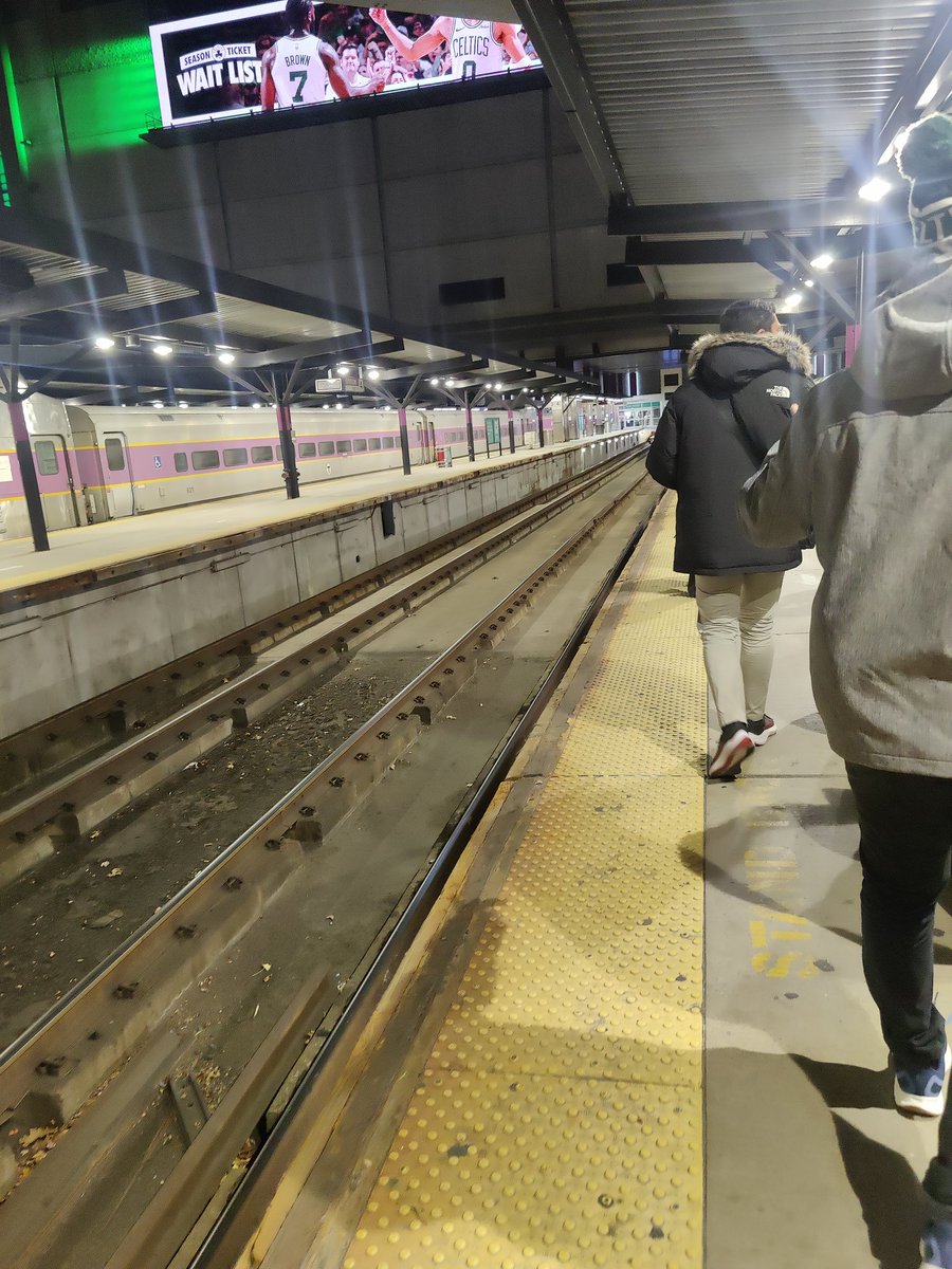 alexwarrior's tweet photo. I just rode so many trains in Massachusetts you have no idea https://t.co/0gV9KmMBoq