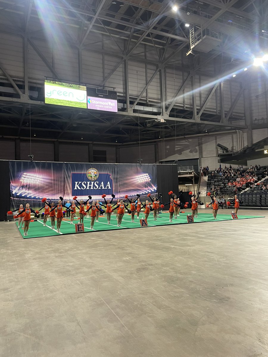 We made it to Topeka to see OE Cheer rock the stage at State! So proud of our girls! 💙🧡