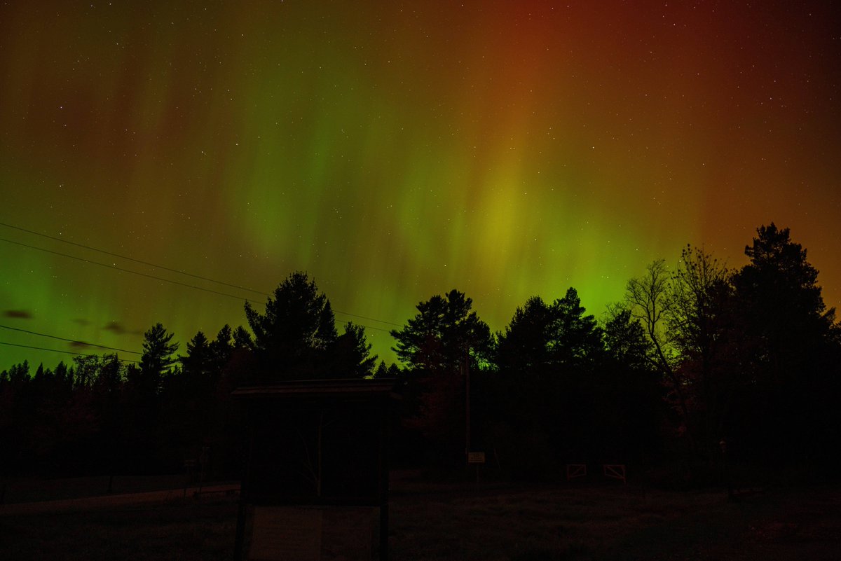 Here is a throwback to October when we enjoyed viewing the Northern Lights–right from the Lodge!