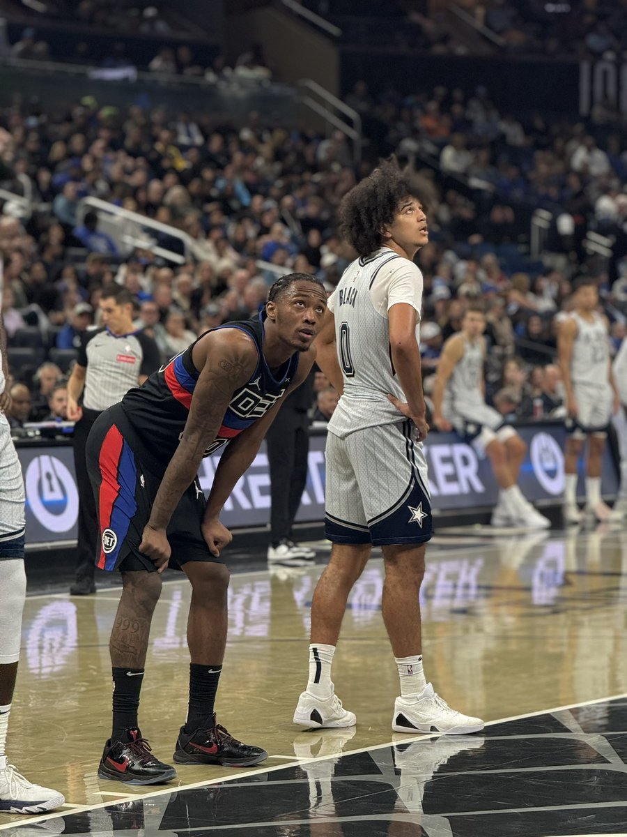 Special moment with two of our former Panthers!!! @AnthonyBlack24_+ <a href="/ron2kholland/">_ronhoops</a> 🤝 #TheMecca #TheStandard