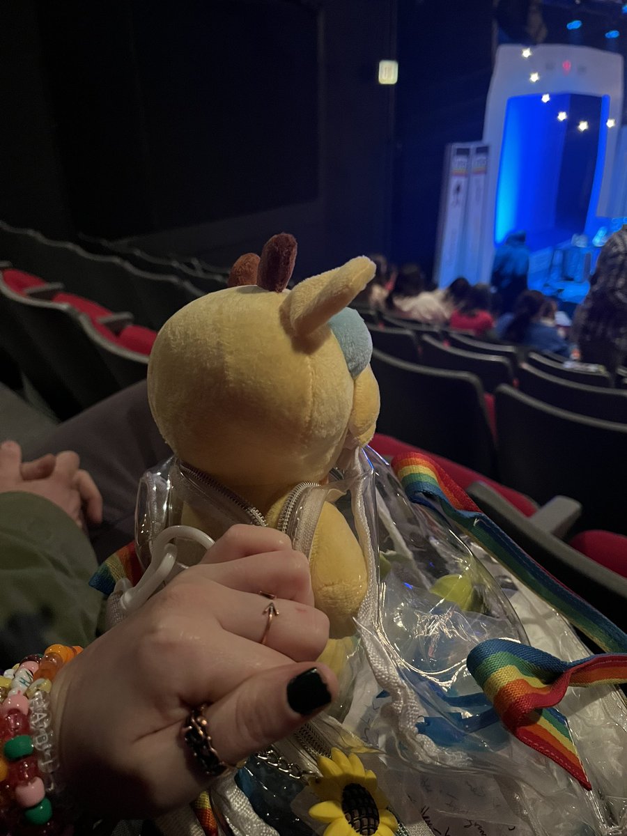halley_hopson's tweet photo. Gotta keep him safe in the bastard’s box….. @curtmega @TeamStarKid #VHSCC https://t.co/N1oyypNzV8