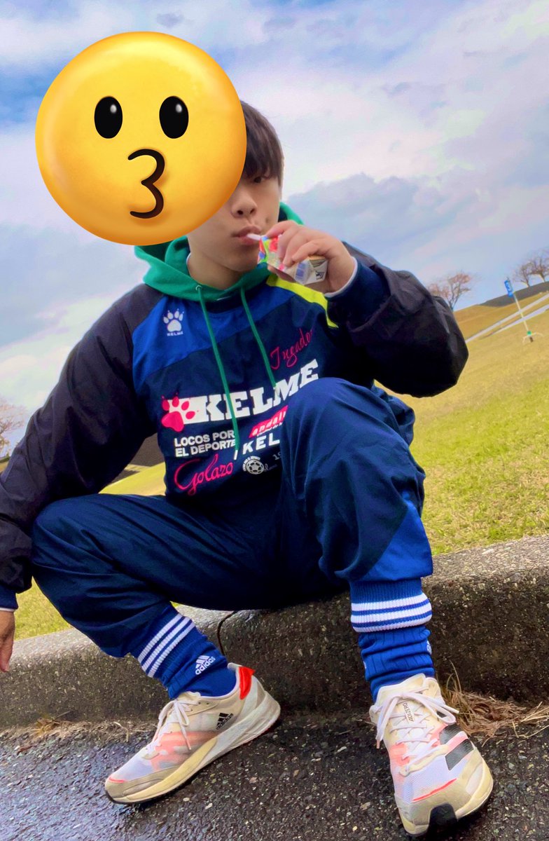 咥えるのも好きかもwwおいちぃ〜(  ˙³˙)♡