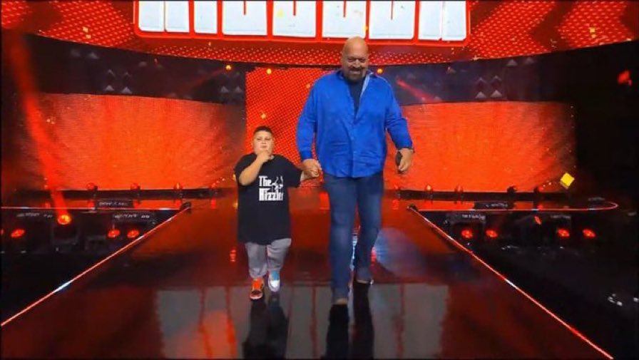 dylan7hernandez's tweet photo. Me and @joey20harrison walking into the Riv https://t.co/QndWfPjq9p