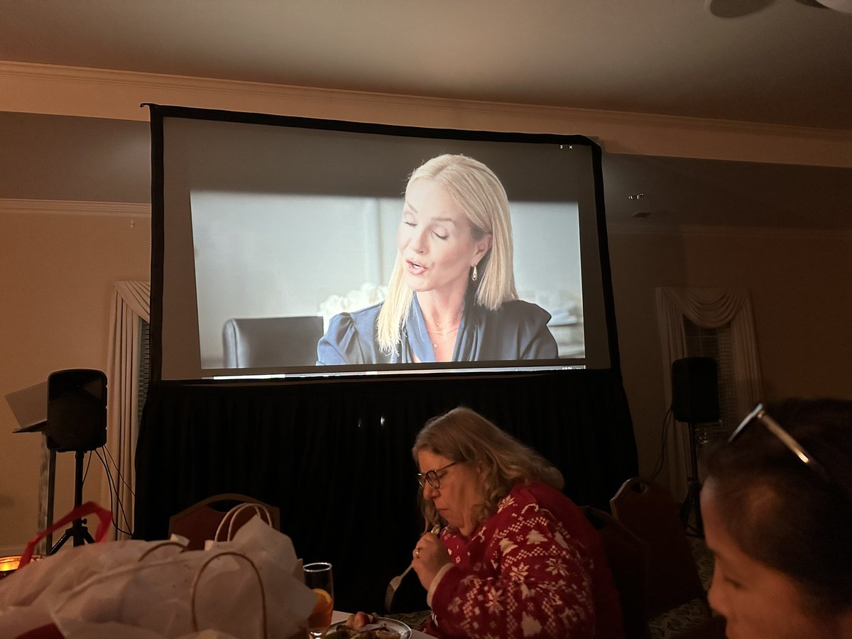 OverholtLori's tweet image. Watch party in VA Beach!  
#ALittleWomensChristmas #ALWC