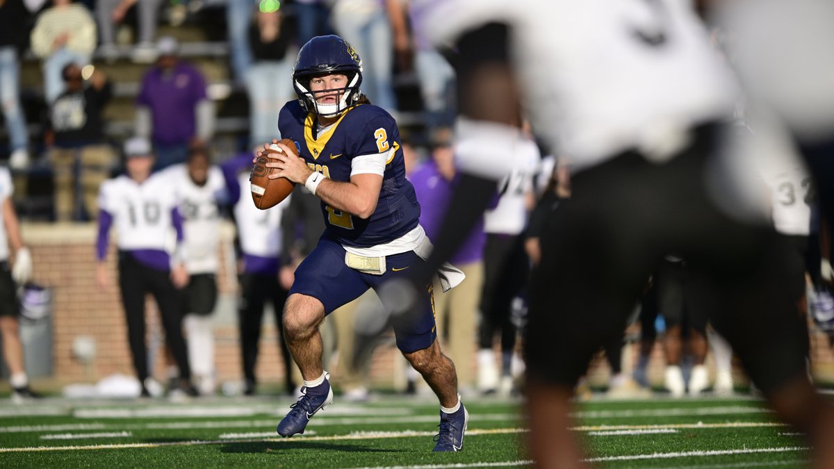 Jett Huff set a new UCO record for most yards passing in a single season (3,442) and most completions in a single season (263). He extended his record for most touchdowns in a single season (33). 

The season isn't over yet. 

<a href="/ucobronchofb/">UCO Football</a> x #RollChos