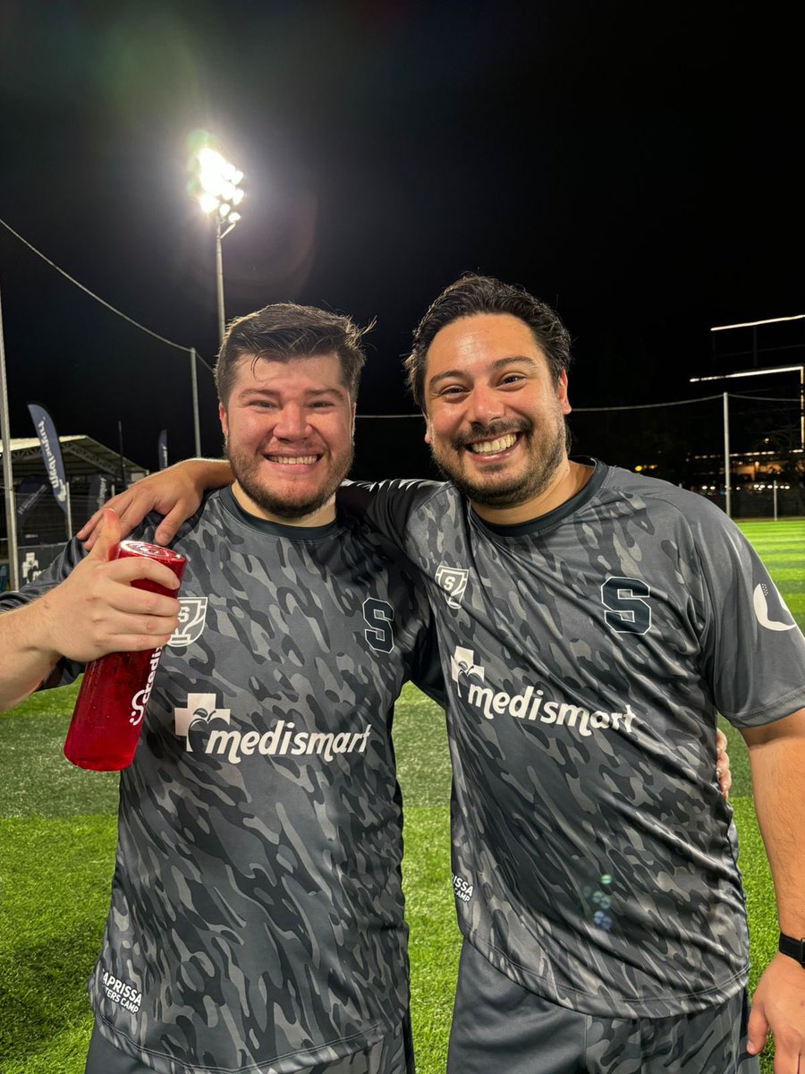 Sólido el jugador que tengo en mi equipo esta temporada <a href="/jporritas/">Juan G Porras</a>