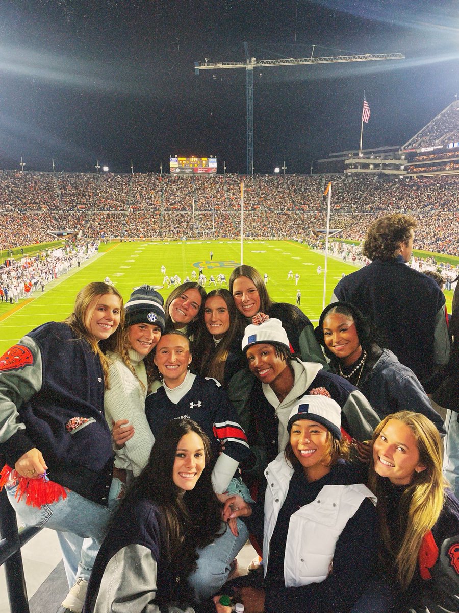 Give ‘em hell, <a href="/AuburnFootball/">Auburn Football</a> 🏈