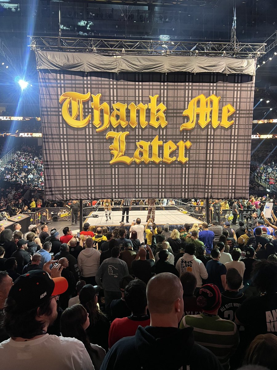 blklkp's tweet photo. .@The_MJF just did that on โem
#NewarkNJ #AEWFullGear #ThanksMax https://t.co/LJqyibu0e8
