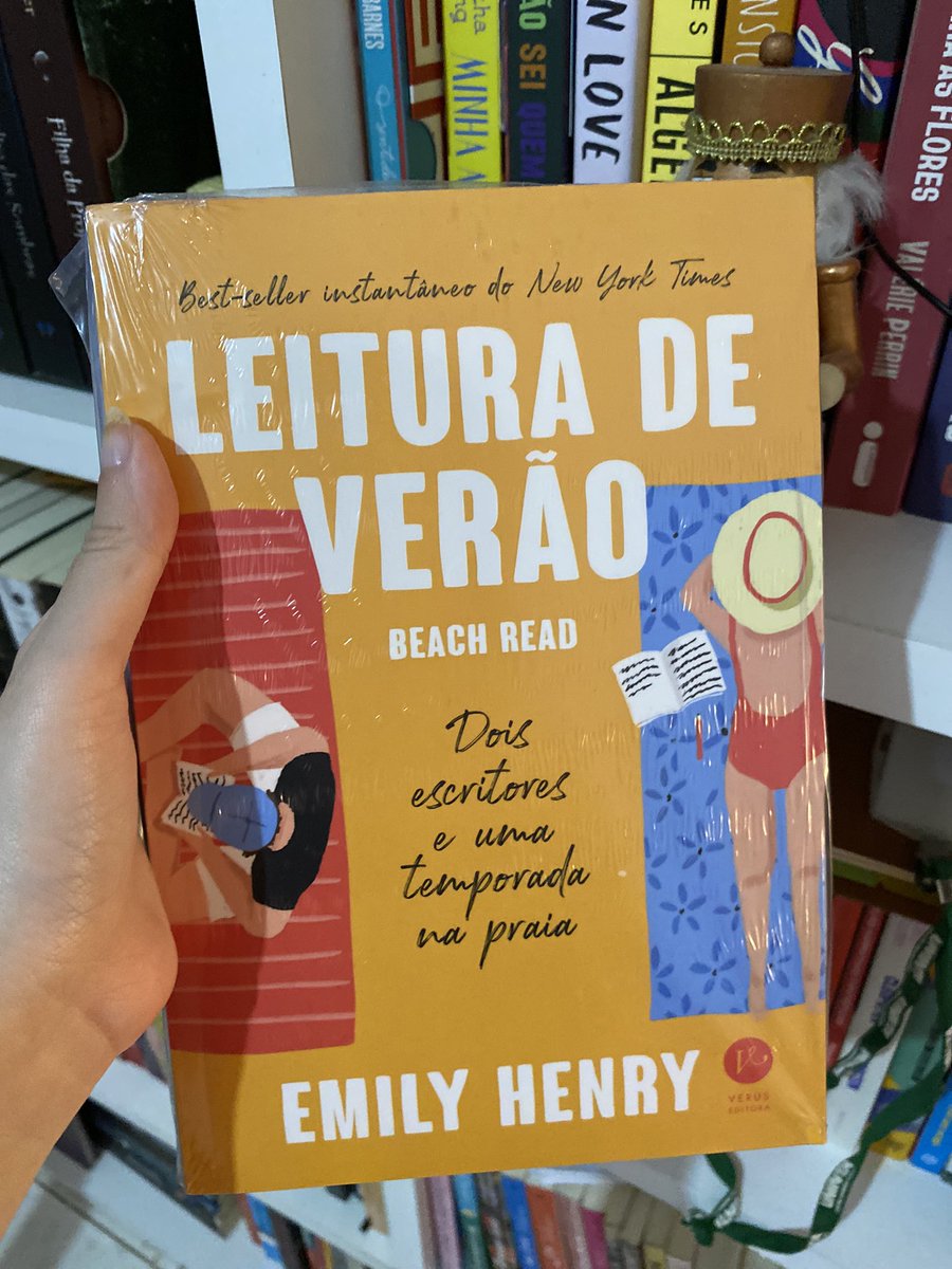 cosyshelf's tweet photo. [Venda de livros | Desapegos] Nacionais e importados.

Os preços estarão a seguir, estou aberta a negociação. 

Frete fixo de 8,00 por livro.

A maioria está novo, até mesmo no plástico.

A hipótese do amor: 18,00
A troca: 18,00
Leitura de verão: 18,00
Miragem: 25,00 https://t.co/xdUYkELLJd