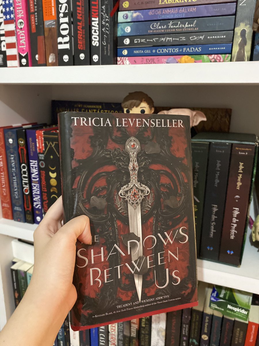 cosyshelf's tweet photo. Venda de livros importados

Bring me their hearts (paperback) - 40,00
These hollow vows (hardcover) - 55,00
The Shadows between us - 50,00
Dreams lie beneathe - 50,00 https://t.co/LVNSLjZFeC