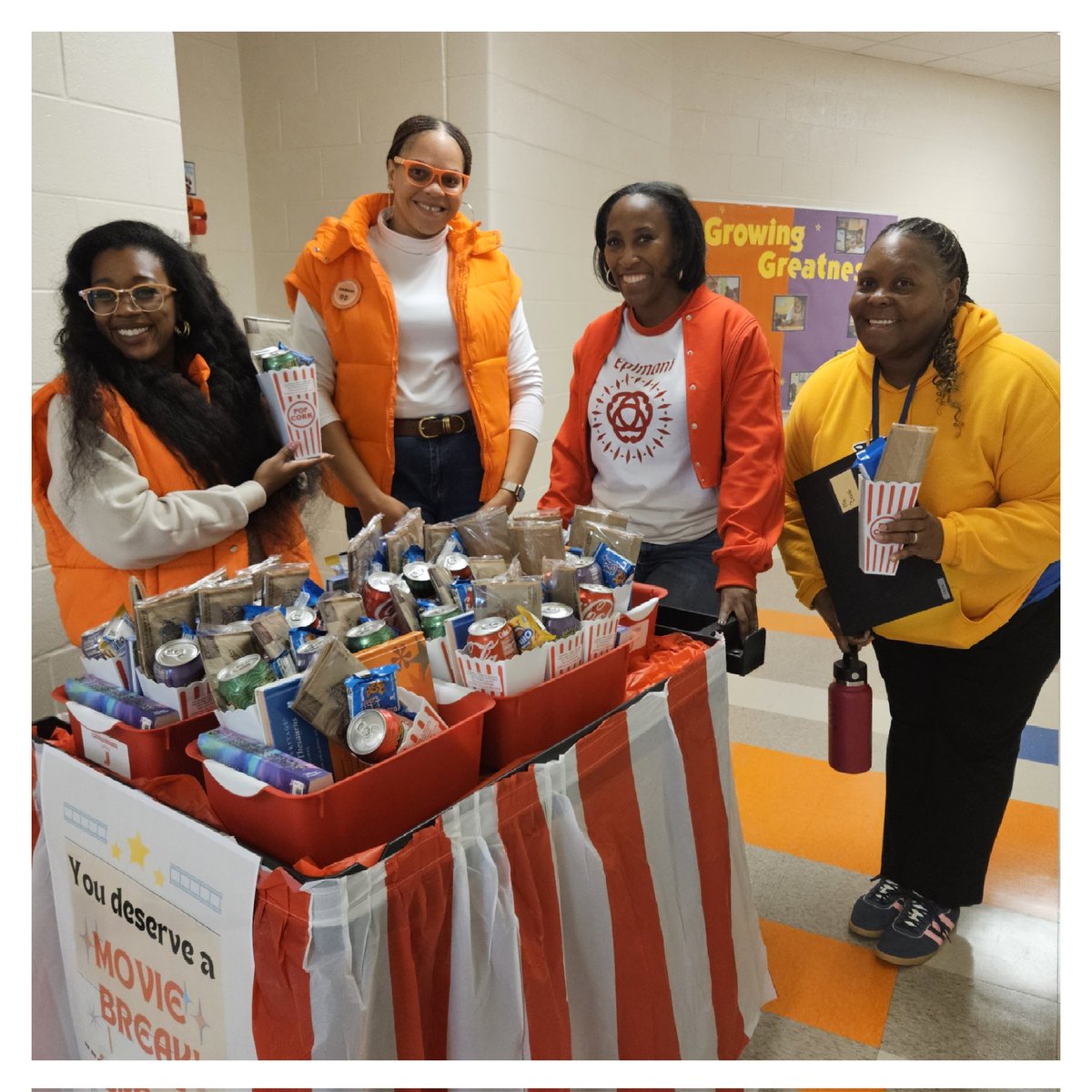 Hutchinson E. S. tweet media