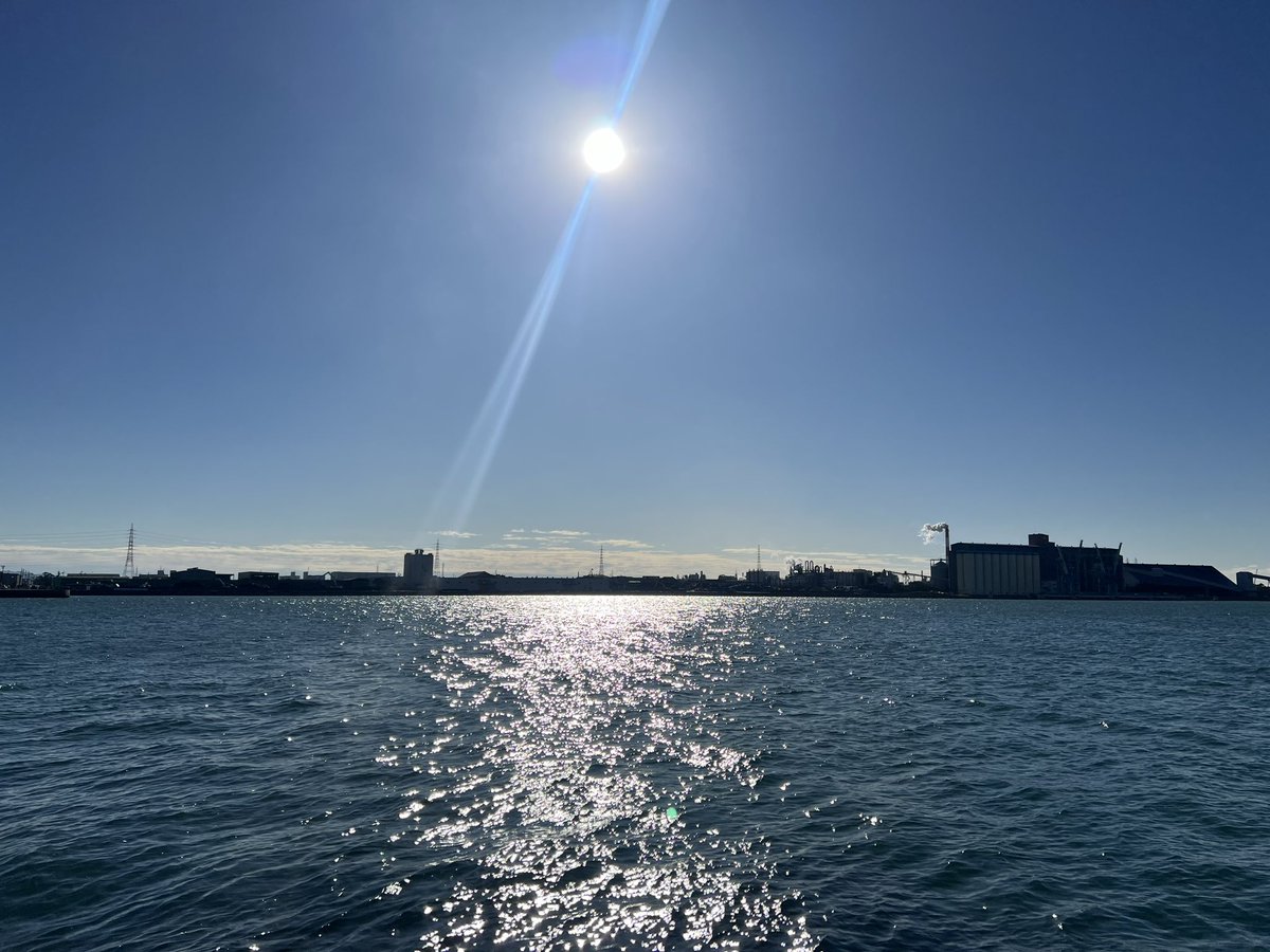 poyo91750010's tweet image. 𝐺𝑜𝑜𝑑 𝑚𝑜𝑟𝑛𝑖𝑛𝑔 🎣.*･ﾟ

そろそろ潮位が上がってきて
これからかな( *¯ ꒳¯)و✧

腹ごしらえに
CHUMS肉まん&amp;amp;ドリップ珈琲☕️
でほっこり♡⃛(◍︎´꒳`◍︎)𓂃◌𓈒𓐍

#おかっぱり #釣り 
#あったかい珈琲 #肉まん
#CHUMS肉まん 
#SOTO #WindＭaster
#CHUMS #ホットサンド
#ペトロマックス