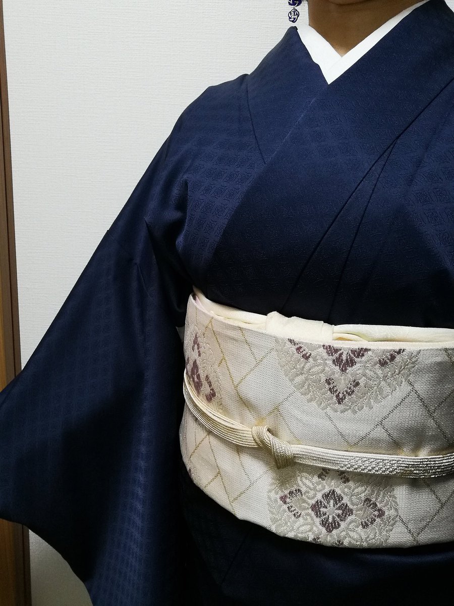 endli9ap9's tweet photo. 着物美人さんたちに囲まれてのランチ会楽しかった。
#今日の着物
#着物でランチ
#着物友達募集中
#着物好きさんと繋がりたい 
#着物
#着物コーディネート
#kimono https://t.co/aqQS2HnBwB