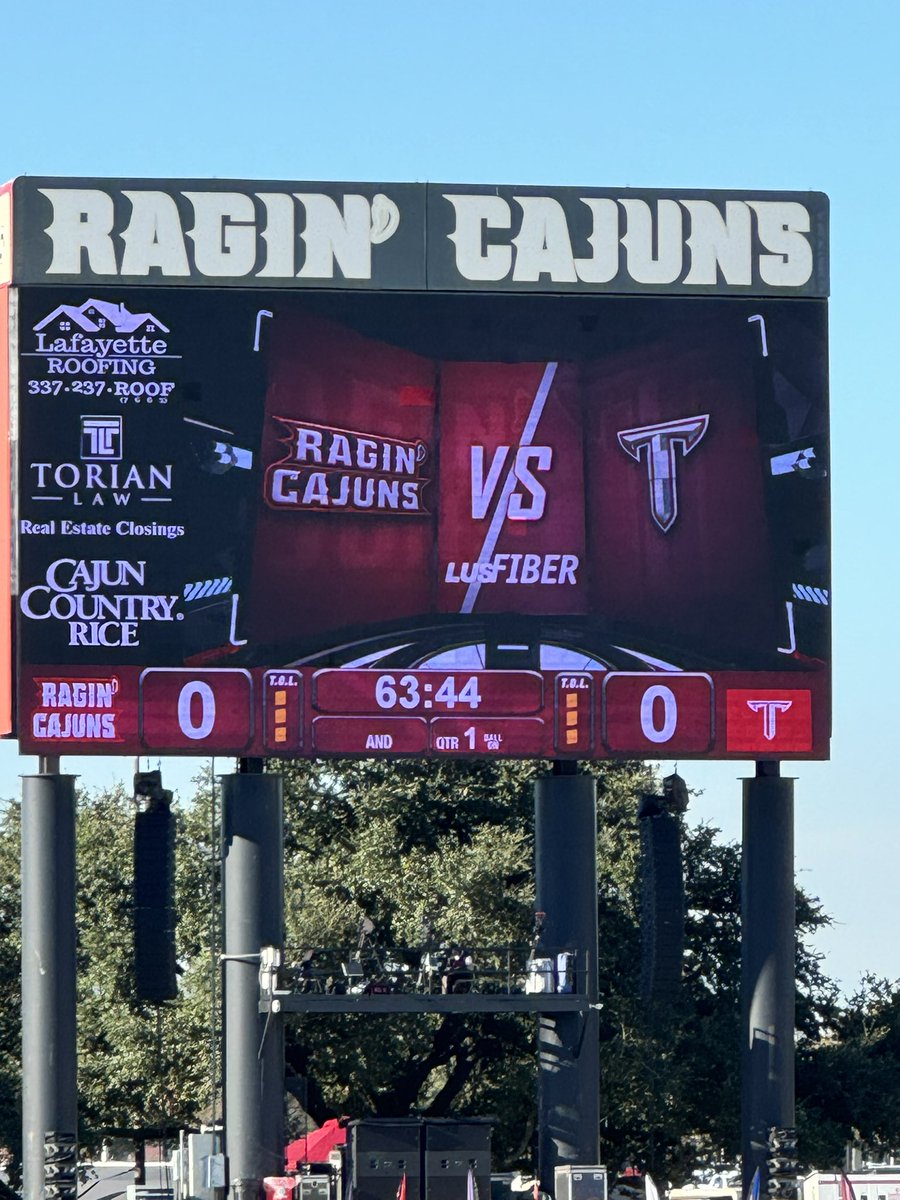 Congratulations to the Louisiana Ragin’ Cajuns Football team on their 51-30 win tonight over Troy! A special thanks to LUS Fiber for their Game Day Sponsorship, and to the <a href="/ULLafayette/">University of Louisiana at Lafayette</a> for presenting Mayor-President Monique Boulet with the Game Ball🏈 #GeauxCajuns
