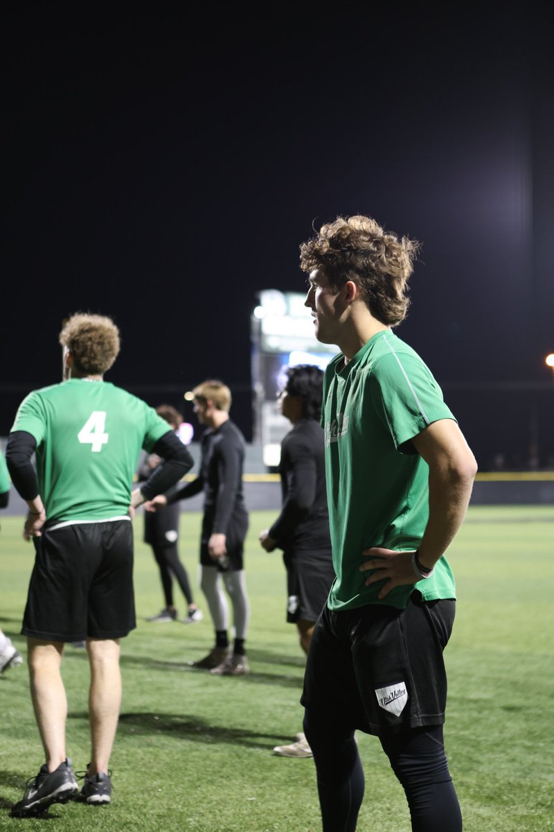 UVUBSBRecruits's tweet photo. last night in pics ⛰️
Come to The Valley…#ReachThePeak https://t.co/awj6ccjmPq