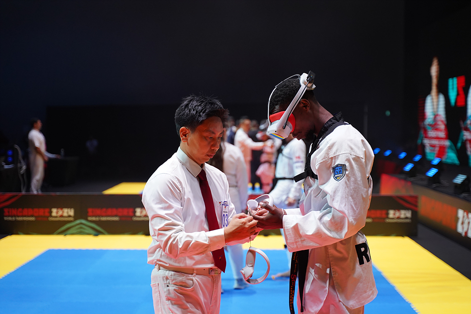 worldtaekwondo's tweet photo. Day 2 β Virtual Taekwondo Championships ππ₯
The excitement of Day 2 was powered by cutting-edge technology, creating a fun and immersive experience for athletes and fans alike.
A unique way to experience Taekwondo like never before!
#WorldTaekwondo
#Taekwondo #VTKD #VirtualTaekwondo
#Singapore2024VTKD