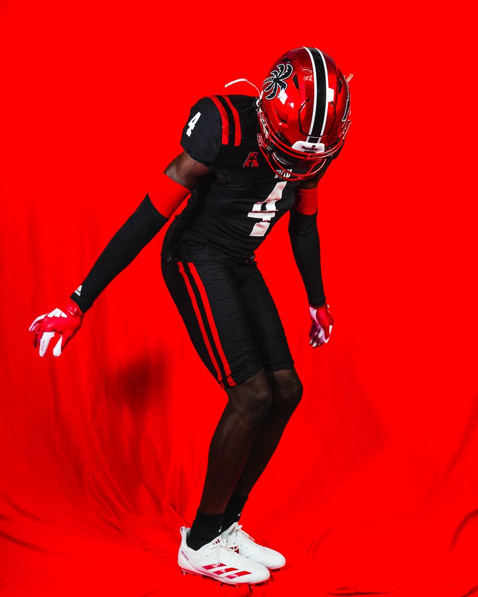 Mykel Calixte tweet media