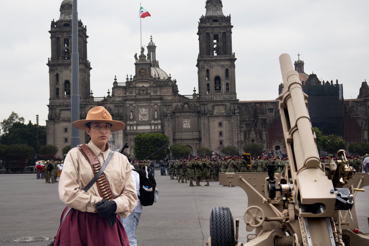 Banda Femenil Regional Mujeres del Viento Florido tweet media