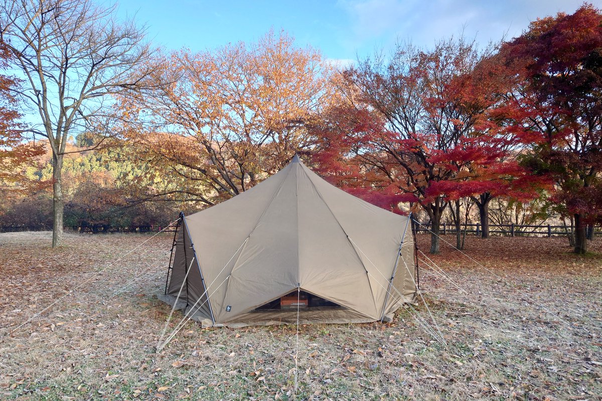 netsphere's tweet photo. 秋キャンプ気持ちいいなぁ。

#エコキャンプみちのく https://t.co/g5cLSBDYQz