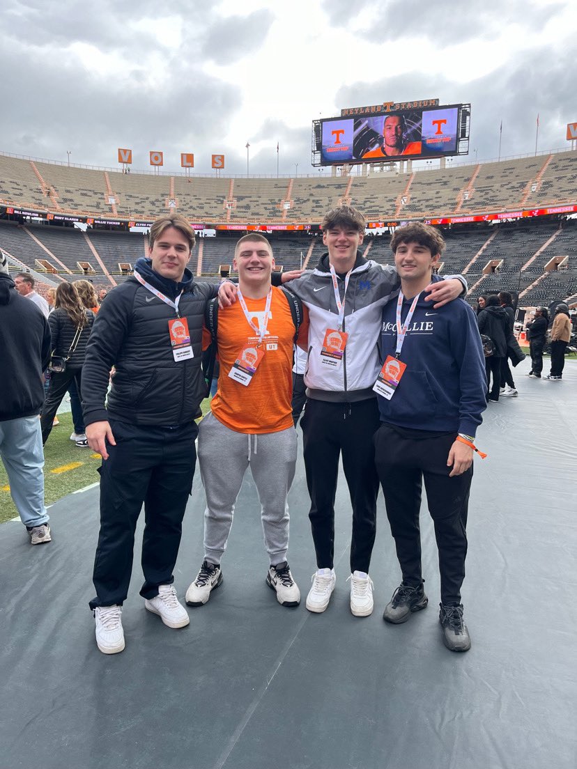 Amazing time today with <a href="/Vol_Football/">Tennessee Football</a> in Knoxville!