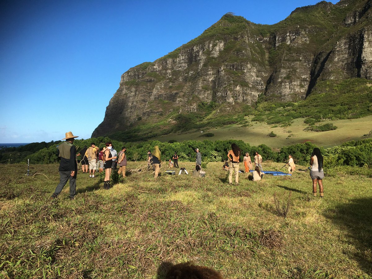 XsyLocke's tweet image. This will always be the best job in the world, and I’m so thankful I get to be part of these wonderful experiences created by innovative and talented individuals. #Acting 
#Hawaii #Living808