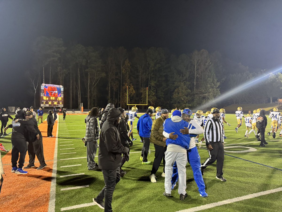 Kareem Reid (@coachreid99) on Twitter photo Congrats to our <a href="/McEachernJrFB/">McEachern Jr Indians Football</a> players & coaches on their 40-37 victory over Carrollton - GMSA champions! 🏆
#TRIBE Congrats to our <a href="/McEachernJrFB/">McEachern Jr Indians Football</a> players & coaches on their 40-37 victory over Carrollton - GMSA champions! 🏆
#TRIBE