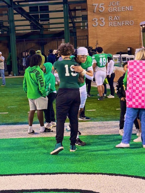 KristianBreen_'s tweet photo. Thank you, #UNT🦅 for inviting me to come and watch your program play and learn about the football program. It was pleasure and I look forward to future opportunities. @TrustMyEyesO @__CoachMorris @CoachSvoboda @JordanDavisUNT @BrandonYng14 @CoachNine7 @B_Lew_95 @CoachFreemon https://t.co/5ymSc8x86w