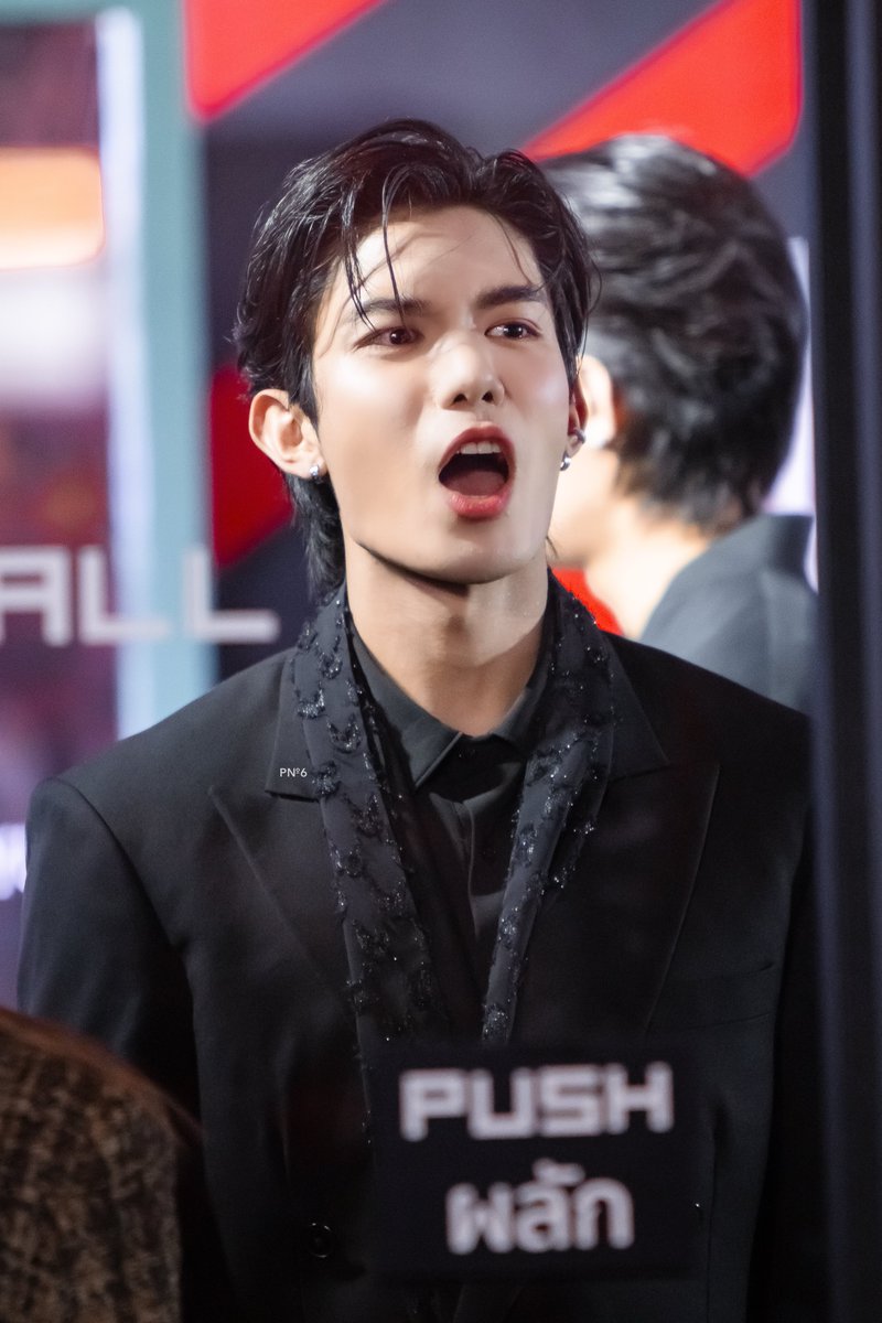 PNumber6_'s tweet photo. หนูจะงอแงแย้วนะแม่เค่อไม่ให้หนูออกไปหาพี่ๆสักทีงึ☹️

@netsiraphop #netsiraphop
#GOHAIR25thAnniversaryxDMD https://t.co/2FiAB1WZh5