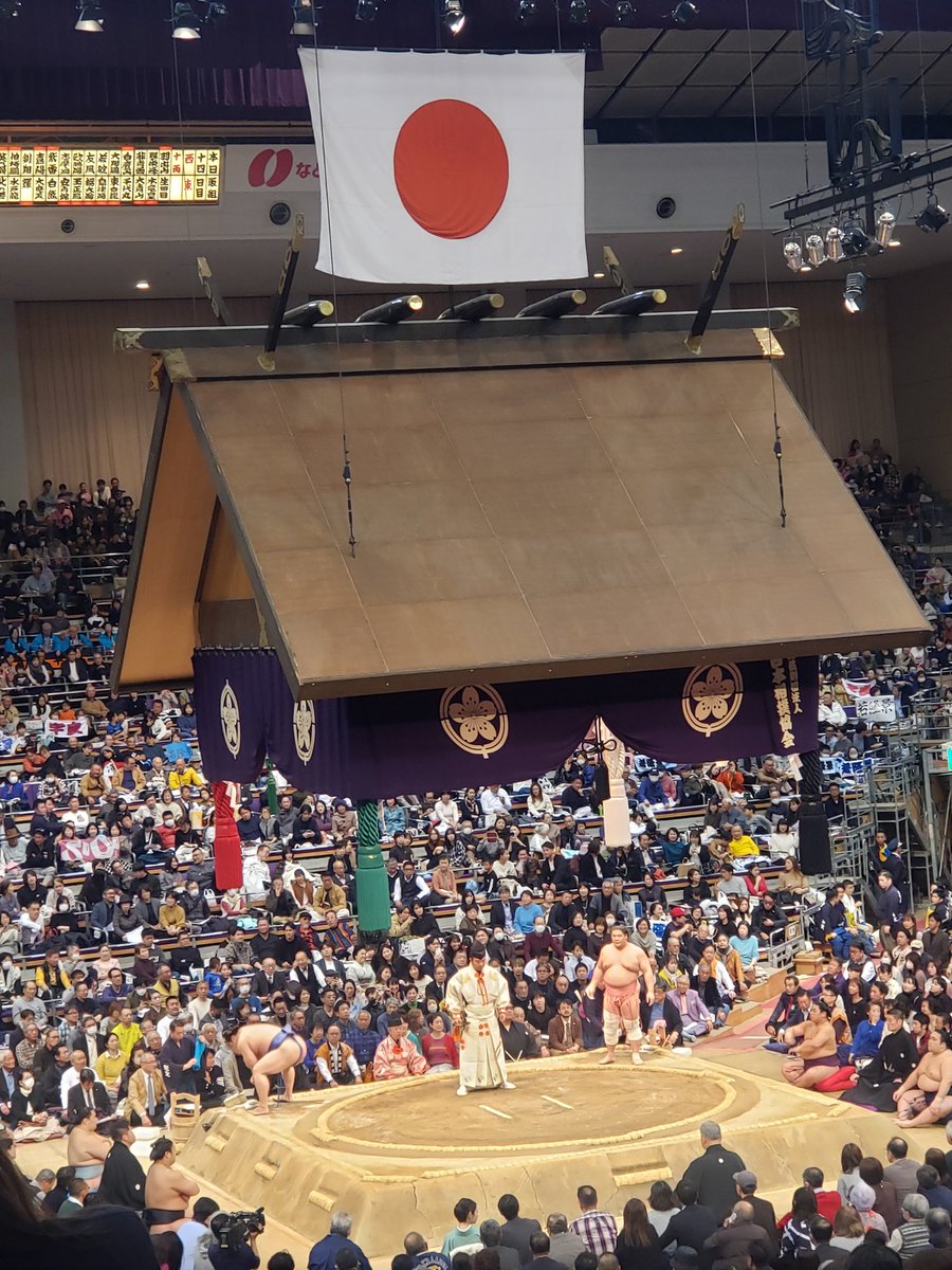 大相撲観戦で福岡。福岡と言えばウェルビー福岡。半年ぶりに来たら大規模リニューアルで驚き。嬉しい温風呂の増設。新設サウナシアターのアイスサウナでスピードCOOLダウン。色々と増えたけどメインサウナでしっかり発汗し満足の整い。#福岡サウナ #サ活 #整う #ウェルビー福岡 #九州場所 #福岡旅行