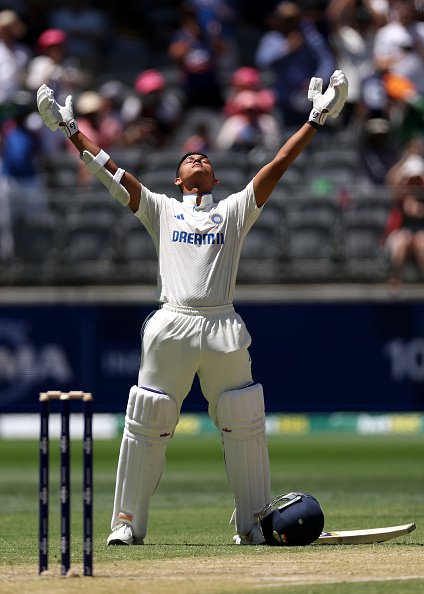 FarziCricketer's tweet photo. You have the entire sky to fly... Keep going Jaiswal. https://t.co/46pSC2JkFX