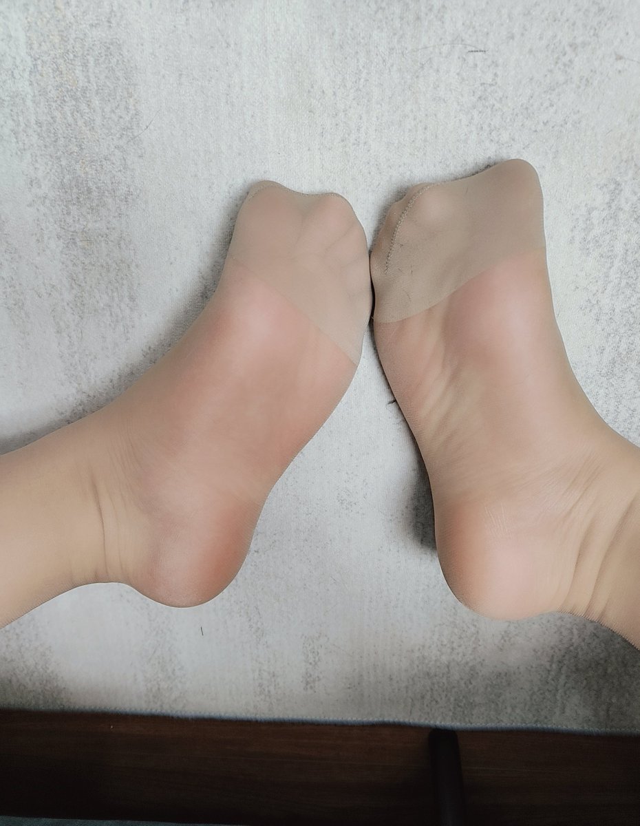 梦见了不开心的事，但是忘了是啥（） https://t.co/BhlFO5x8lD