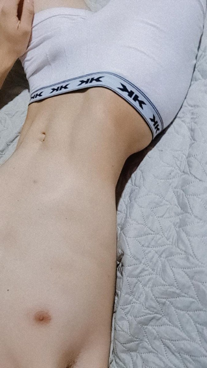 manuxxxc's tweet photo. 😏😏 https://t.co/lGIVK0aBME