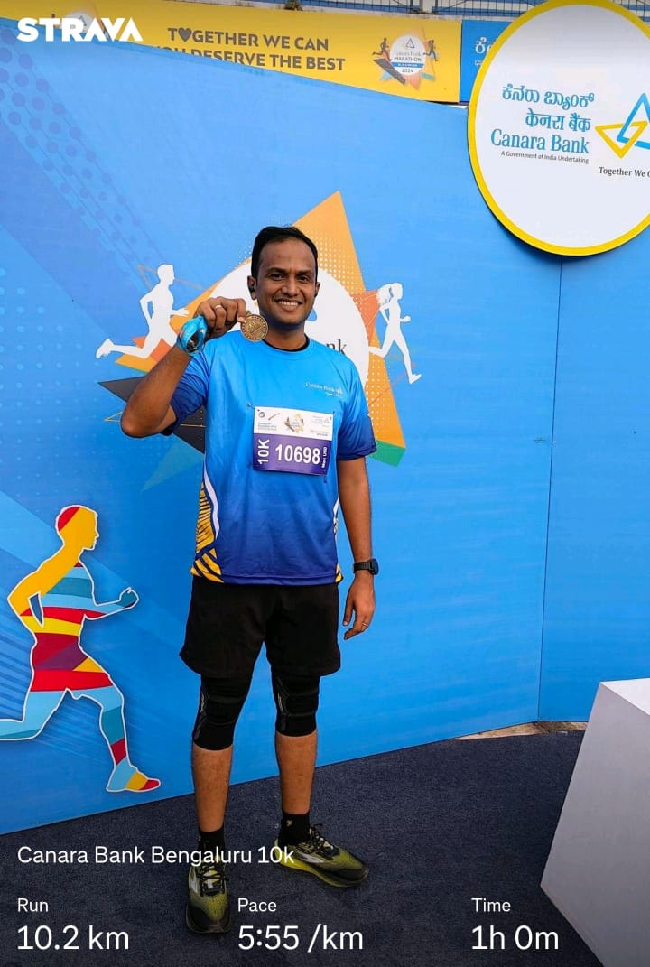 nithin_v's tweet photo. Pushed through the flu and crossed the finish line! 🏃‍♂️💪 Despite a tough week, managed to complete the 10K under 60 minutes. Proof that determination beats excuses every time! #10KChallenge #NoExcuses  A well organised #CanaraBankMarathon2024 #NammaBengaluru @canarabank https://t.co/Kcjt6m2UFj
