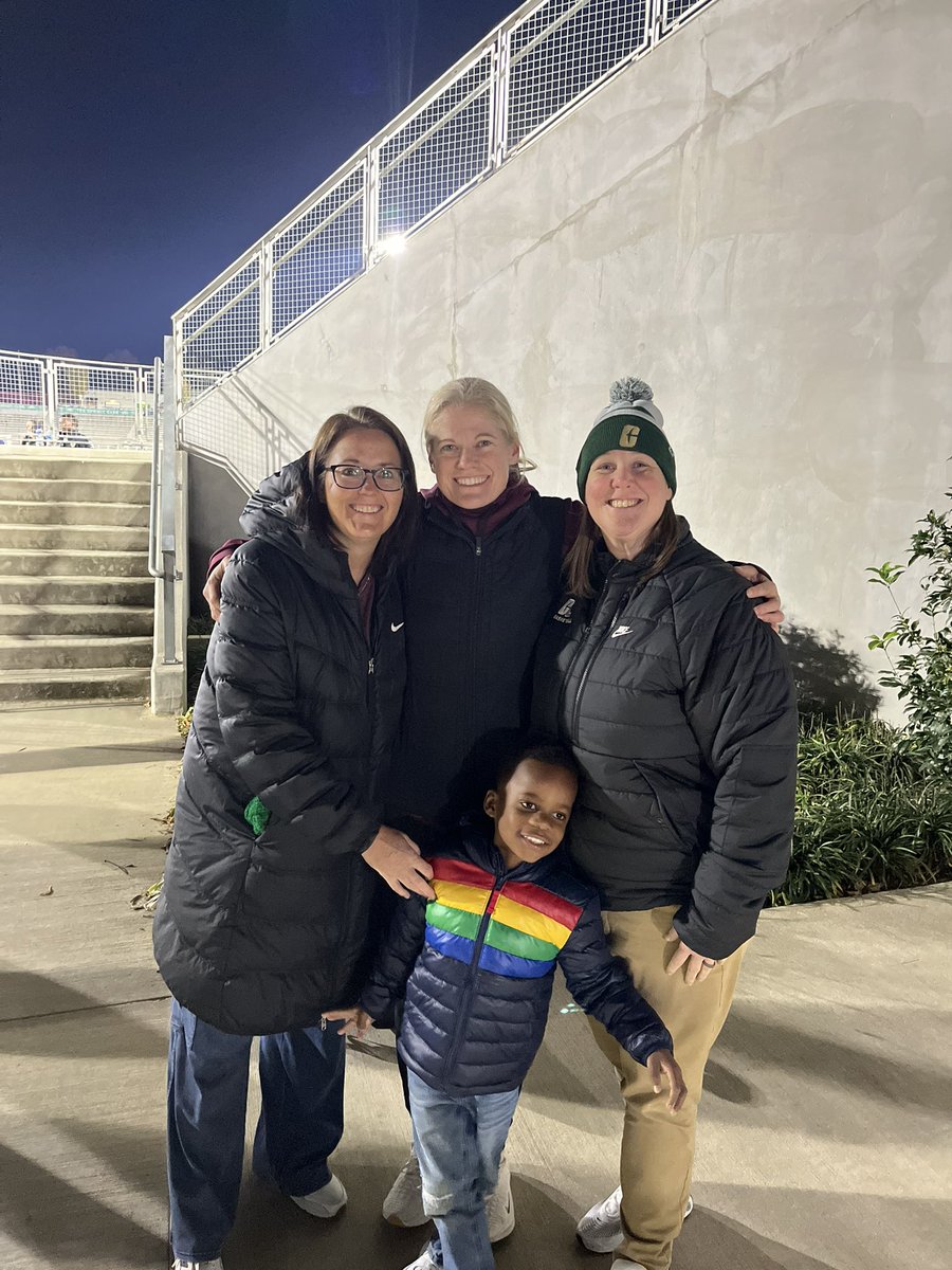 So good to see <a href="/B_FLETCH_ER/">Becky Fletcher Maines</a> and <a href="/melmaines/">Melissa Maines</a> today. Love you guys!